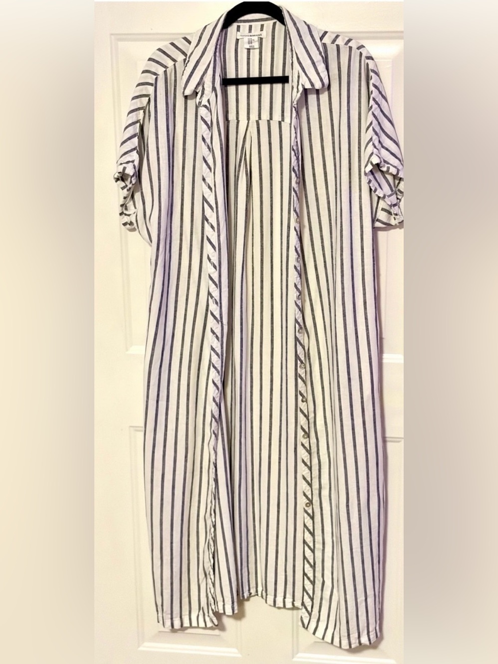 Lucky Brand maxi dress grey and White. One button missing at top hence price.